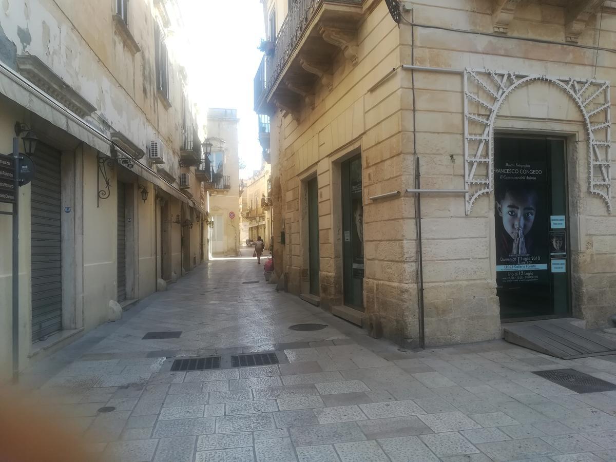 Dimora Dell'Artista Bed & Breakfast Lecce Luaran gambar